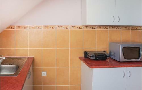 Four-bedroom Apartment In Balatonfenyves