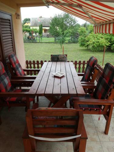 Balatonfenyves -als�