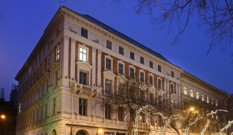Hotel Moments Budapest