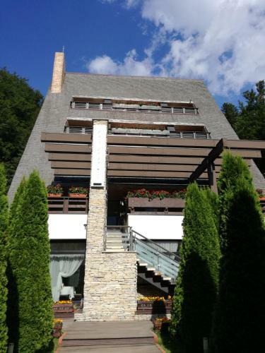 Hostal Freya House