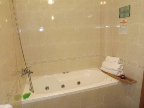 Hostal Vila Cascada