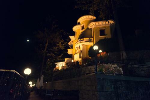 Hostal Vila Rica