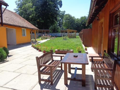 Hostal Pensiunea Radu