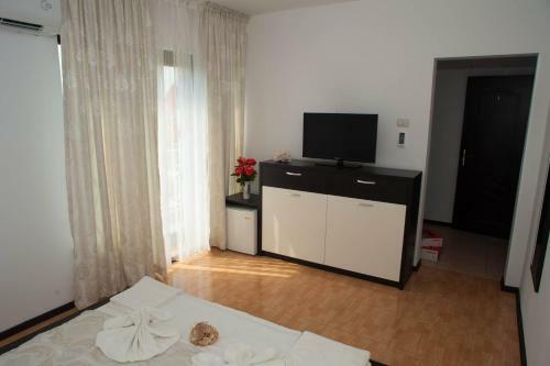 Hostal Complex Marinn 1
