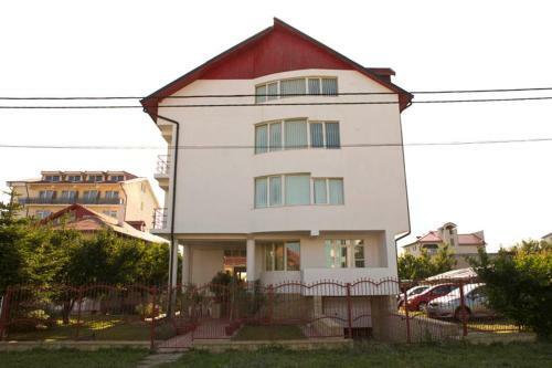 Hostal Vila Casa Blanca
