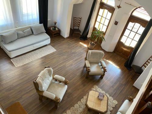 Hostal Turnul Maresalului