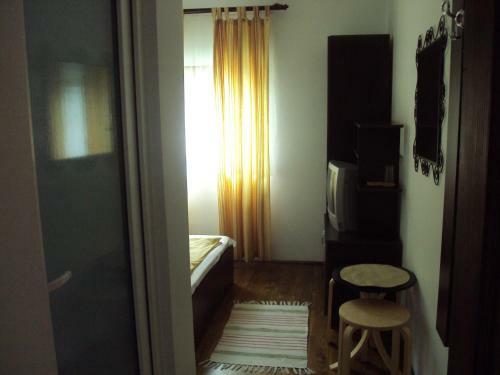 Hostal Pensiunea Trei Ponei