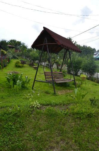 Hostal Pensiunea Colt De Munte
