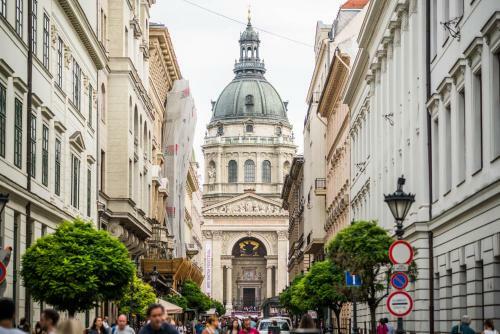 Inner City Apartment - Hold Utca