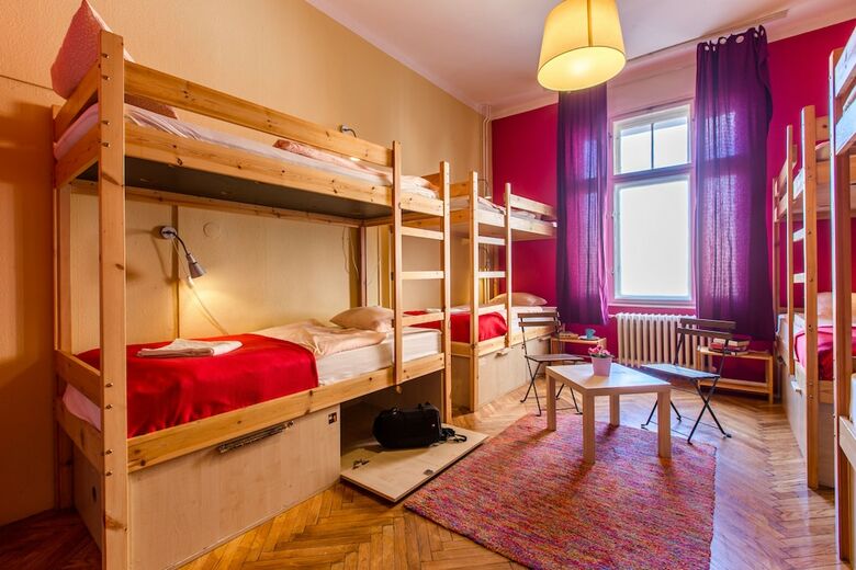 Albergue Goodmo House
