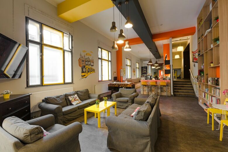 Albergue Goodmo House