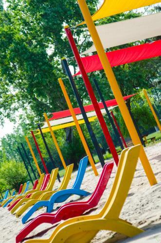 Sziks�sf�rd? Strand �s Kemping