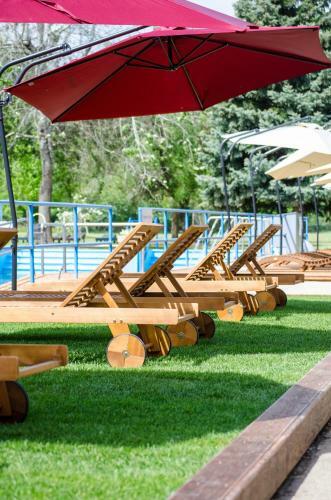 Sziks�sf�rd? Strand �s Kemping