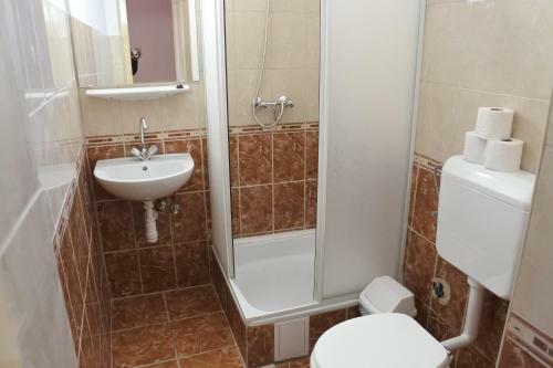 Kisasszony Apartman