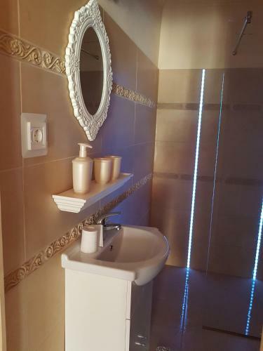 Apartamento Etyek Rustic Home