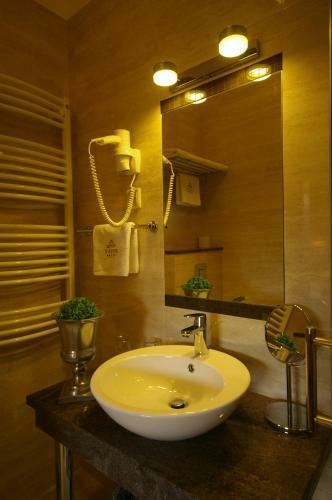 Xavin Wellness Hotel & Restaurant