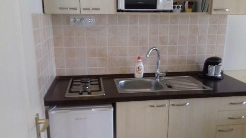 Eszter Apartmanh�z