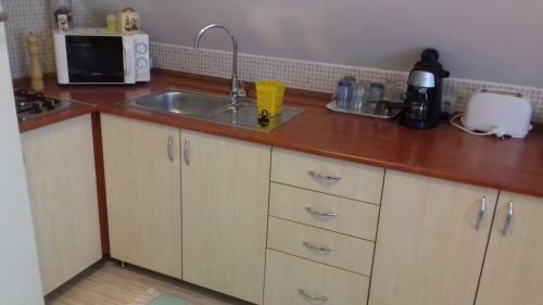 Eszter Apartmanh�z