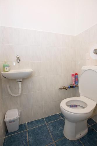 Zoli Apartmanok-timi K�lcsey 34-36