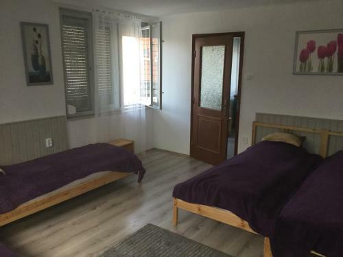 Hostal Avas Apartman