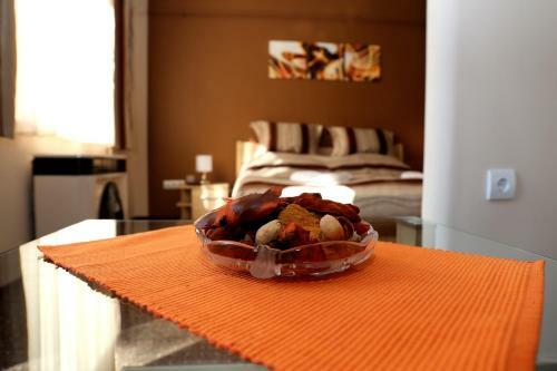 Ad�l Apartman