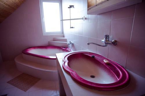 Hostal Adonisz Vend�gh�z