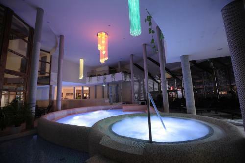 Colosseum Hotel