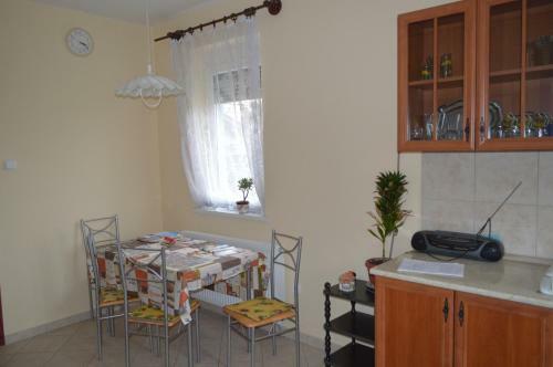 Levendula Vend�gh�z