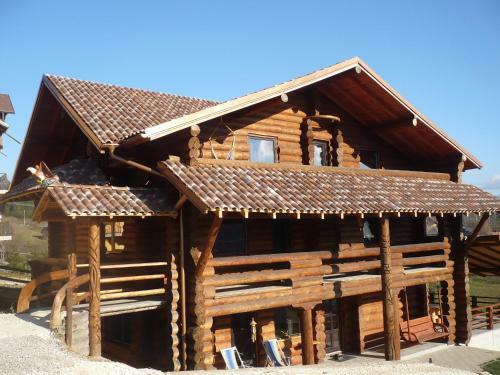 Cabana Vultur