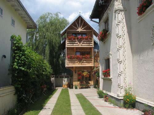 Hostal Pension Crizantema