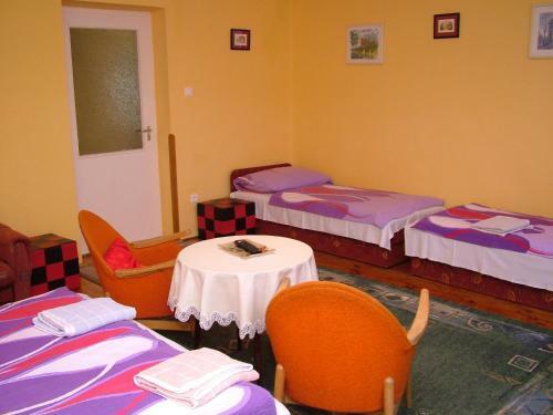 Apartamento Csereszny�skert Vend�gh�z