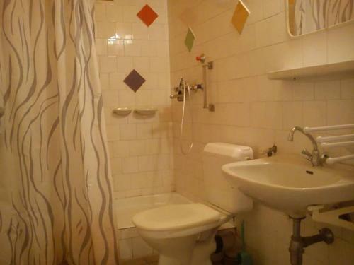 Motel Vak�ci� Ifj�s�gi �d�l?