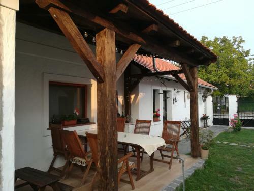 Hostal Szent Iv�n Vend�gh�z