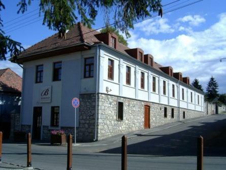 Hostal B�rtfay Udvarh�z