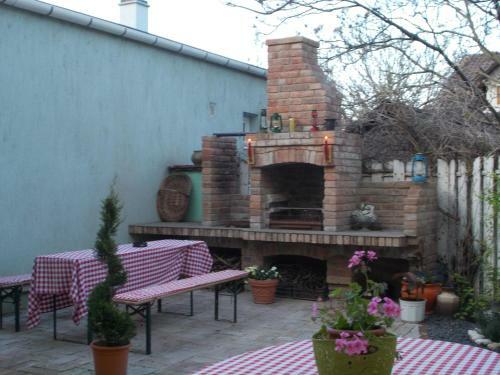 Bed & Breakfast �jjelibagoly Panzi�