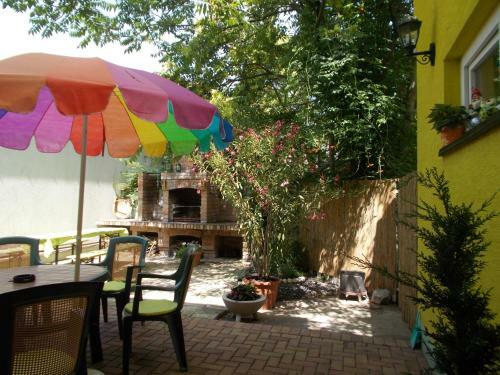 Bed & Breakfast �jjelibagoly Panzi�