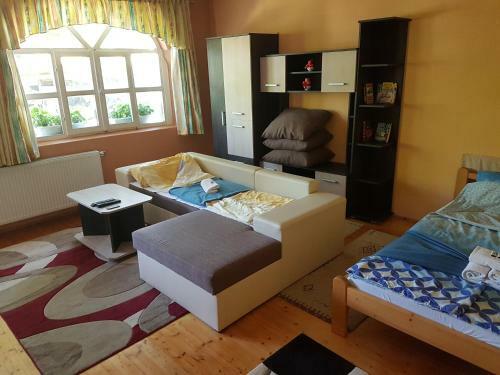 Hostal Fruzsi Vend�gh�z