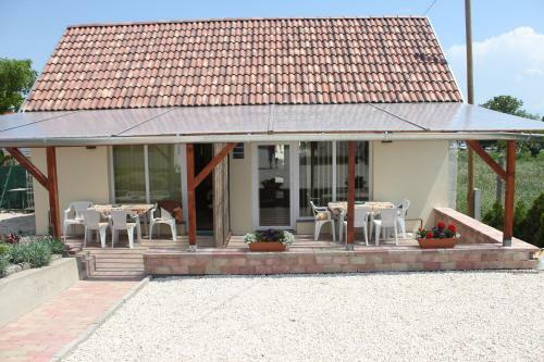 Hostal Sz�p Kert Vend�gh�z