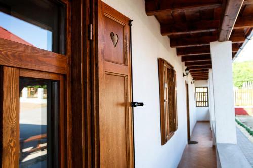 Hostal Katica Vend�gh�z