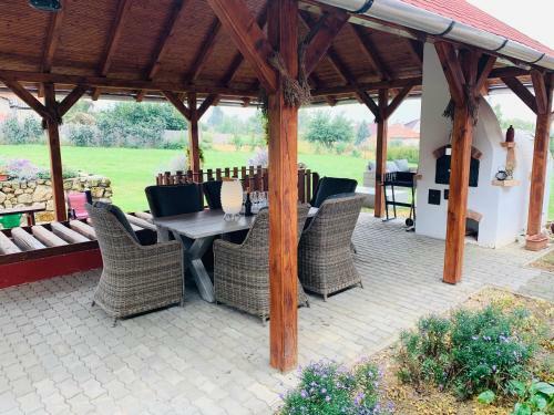 Hostal Katica Vend�gh�z