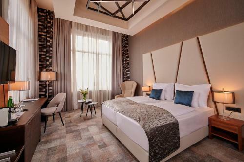 Artis Boutique Hotel