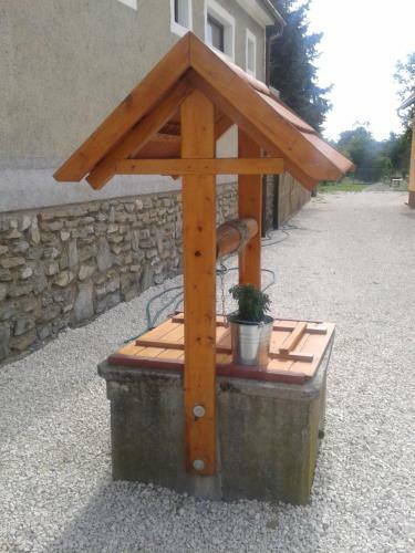 Hostal Hat�rmenti Vend�gh�z