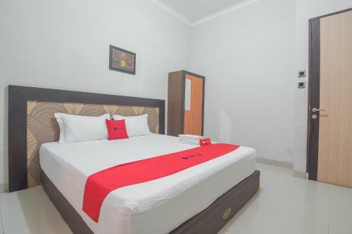 Hostal Reddoorz Syariah Plus @ Banjarbaru 2