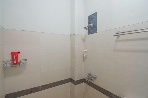 Hostal Reddoorz Syariah Plus @ Banjarbaru 2