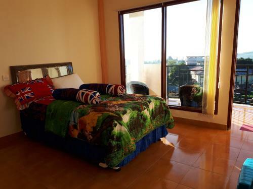 Bajawa-roo Hotel