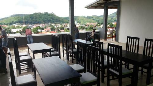 Bajawa-roo Hotel