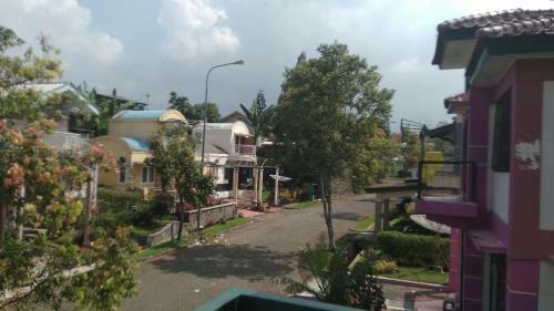Fame Villa Castle Hook Kota Bunga