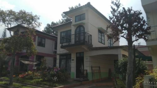 Fame Villa Thai Kota Bunga