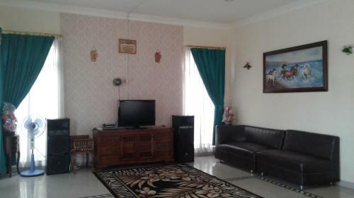 Fame Villa Kota Bunga Nc