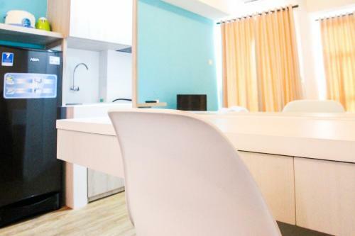 Elegant Studio Room Akasa Apartment By Travelio